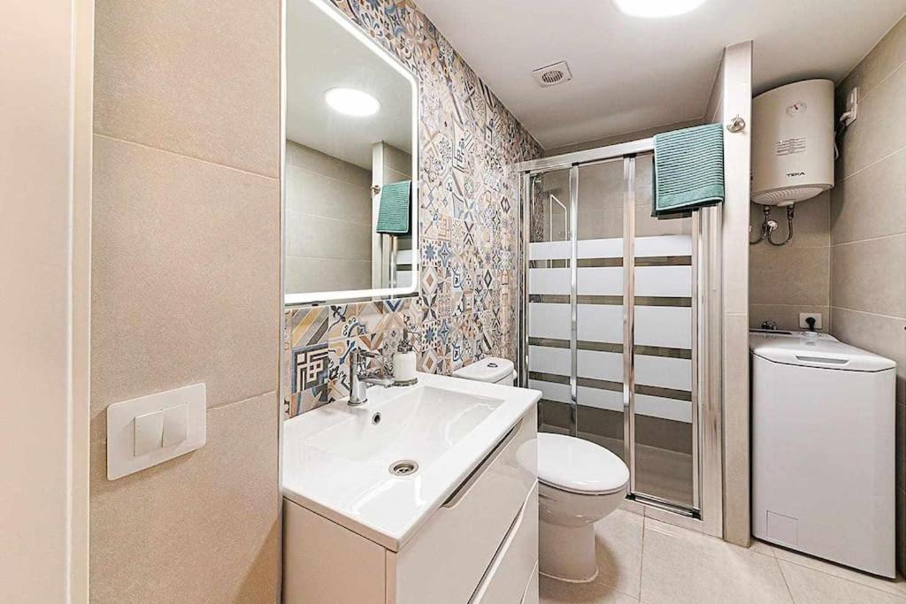Apartamento Peka'S Place ปลายา เดล อิงเกลส ภายนอก รูปภาพ